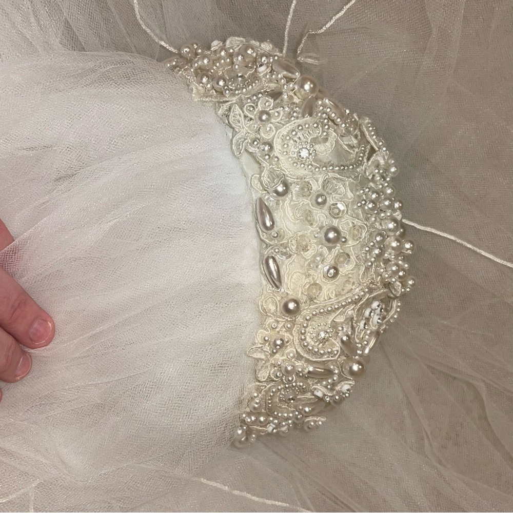 Wedding Pearl Crown with 3 tier lined Veil: Cathedral, Chapel and Blusher - Picture 7 of 15